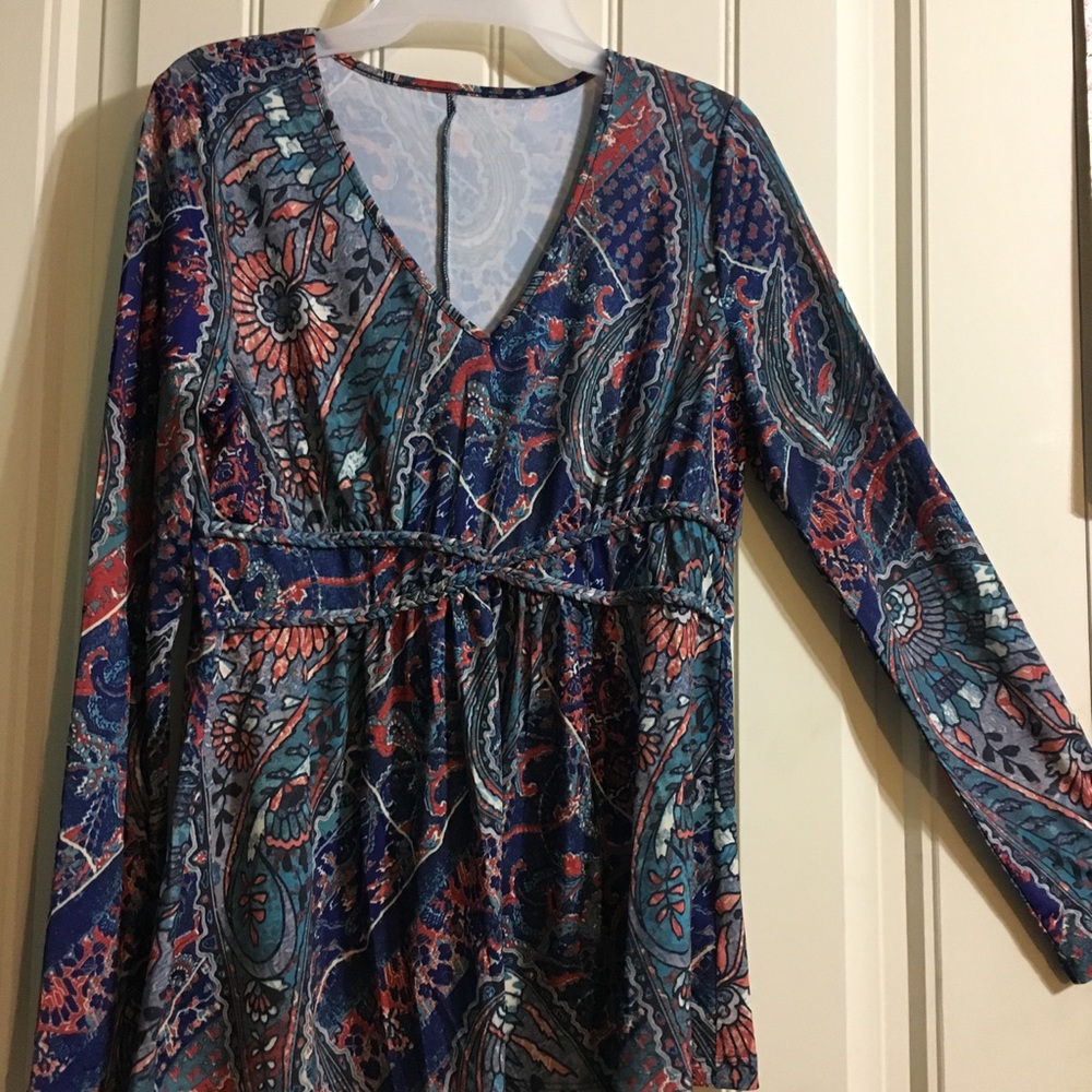 Long sleeve blouse/top